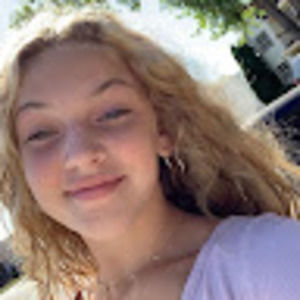 Meet your Posher, Lilly